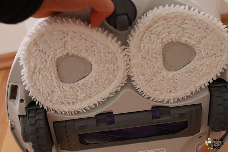 Die sauberen Wischpads des Narwal Freo X Ultra sind zu sehen.